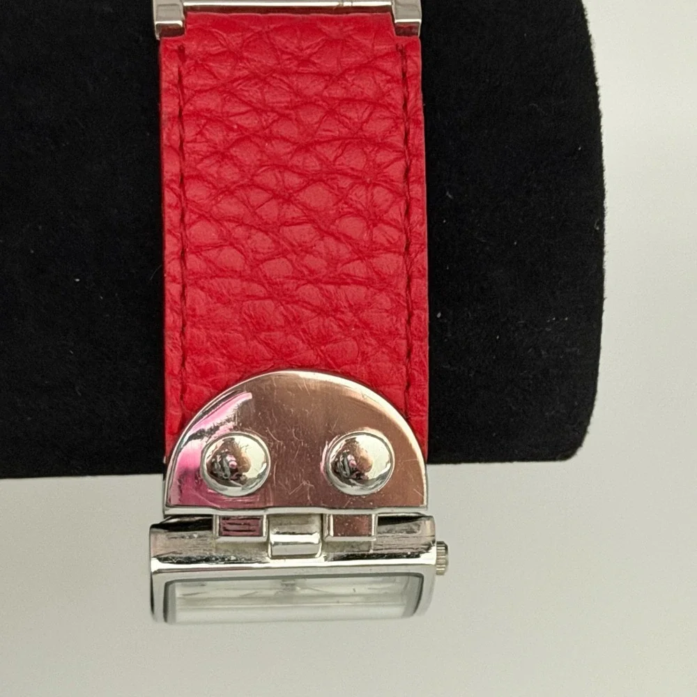 GG Quartz Japan Movt Watch Red Faux Leather Strap Mother of Pearl Dial Vintage